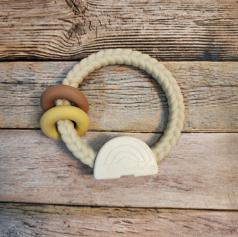 Itzy Ritzy Neutral Silicone Rainbow Rattle Teether - Picture 2 of 4